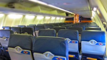 2013.02.08 - Выбор места в самолёте - важный элемент подготовки к комфортному путешествию - kevin dooley (CC BY) 640